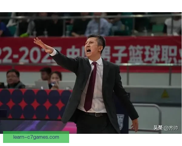 中国男篮力克强敌挺进决赛展现团队新风貌在亚洲杯赛场掀起青春风暴 中国男篮力克强敌挺进决赛展现团队新风貌在亚洲杯赛场掀起青春风暴