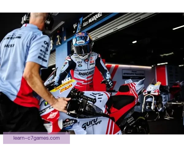 聚焦MotoGP新赛季激战格局与车队阵容全面解析前瞻报道深度观察与热点透视