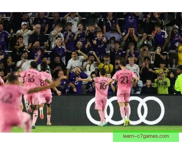 豪门对决引爆欧冠焦点战梅西破门创纪录曼城逆转晋级四强球迷沸腾