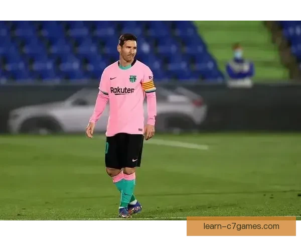 赫尔城俱乐部赛季关键调整与未来发展新动向球迷热议与前景展望