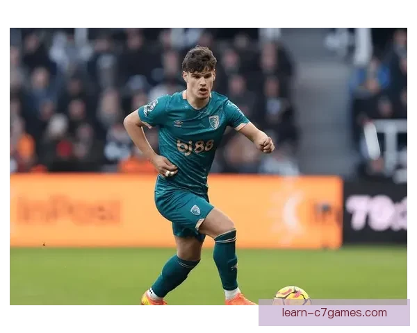 伯恩茅斯俱乐部最新动态：新赛季备战情况及转会新闻分析