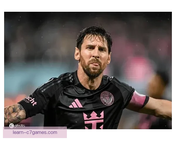 梅西加盟迈阿密国际后首场亮相引发全球关注 展现绝佳状态助球队大胜 梅西加盟迈阿密国际后首场亮相引发全球关注 展现绝佳状态助球队大胜