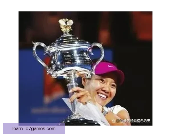 网球赛季最新战报：顶尖选手激战四大满贯赛场争锋