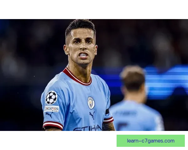 国际足坛巨星转会风云再起，多队争抢引爆夏季交易市场